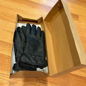 Boscov's Leather Gloves